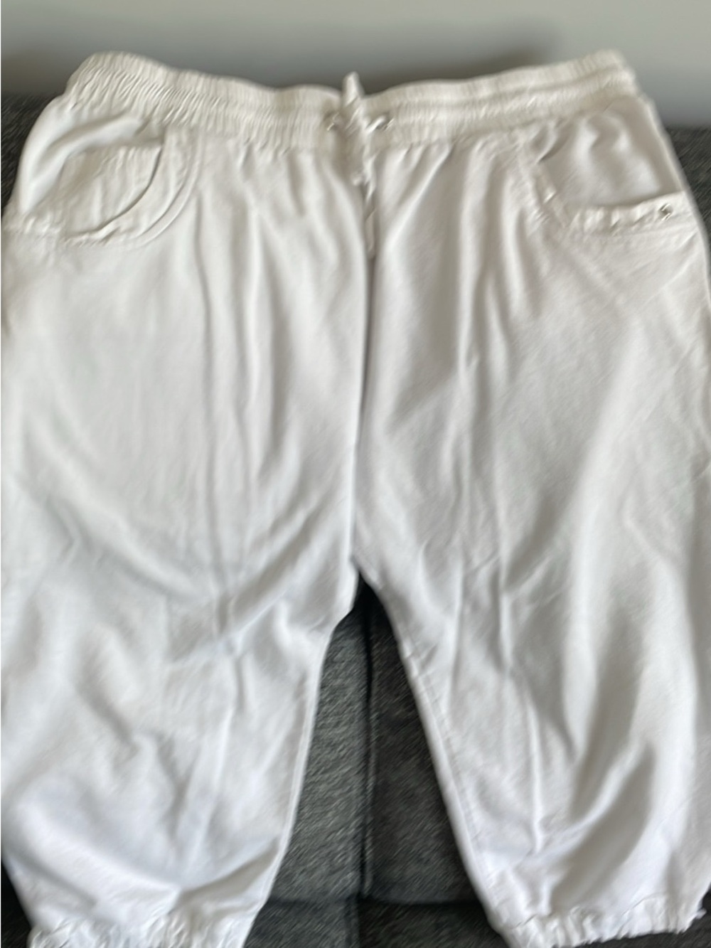 Onyx White Drawstring Capri Pants